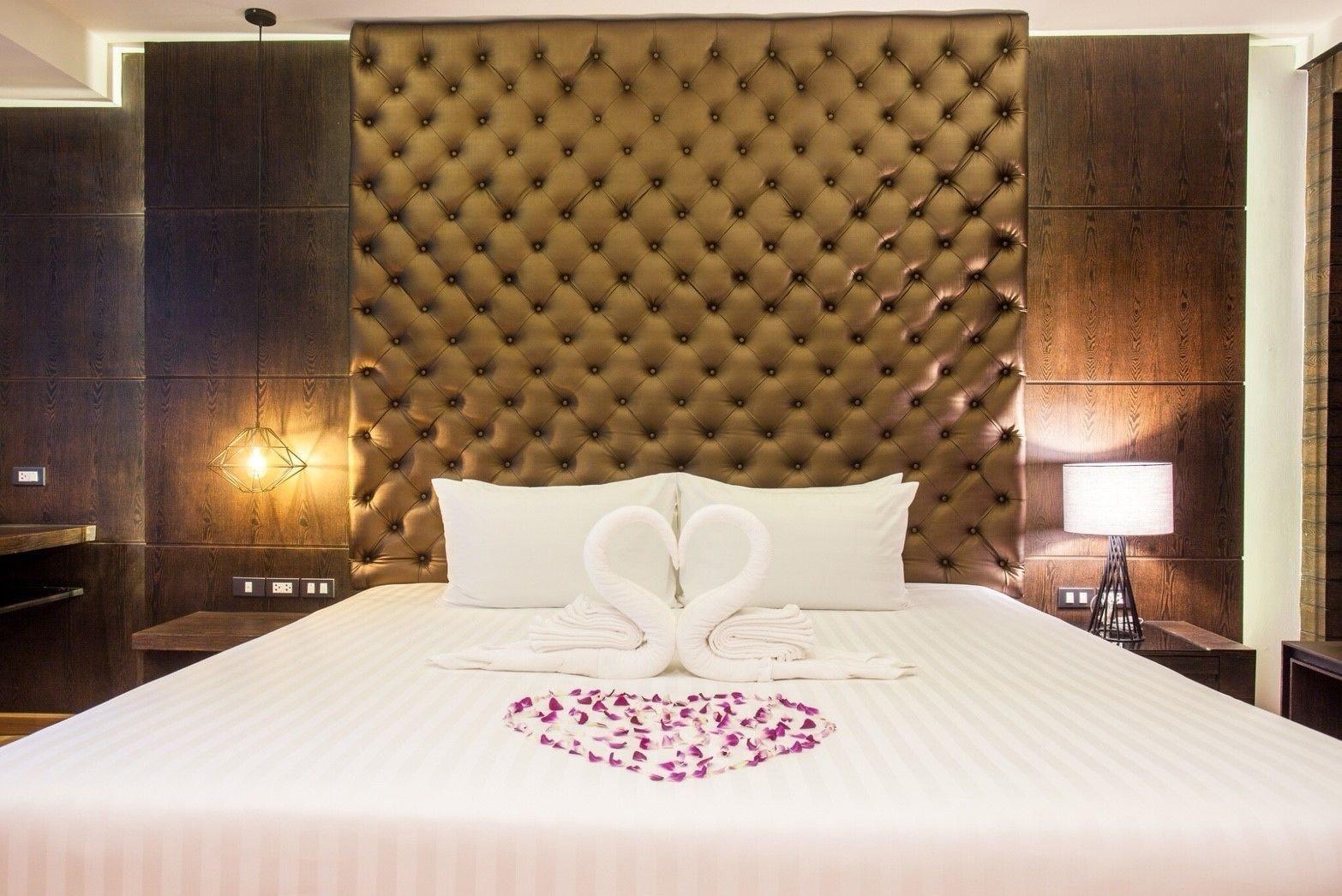 Hotel The Glory Gold Khao Lak Exterior foto