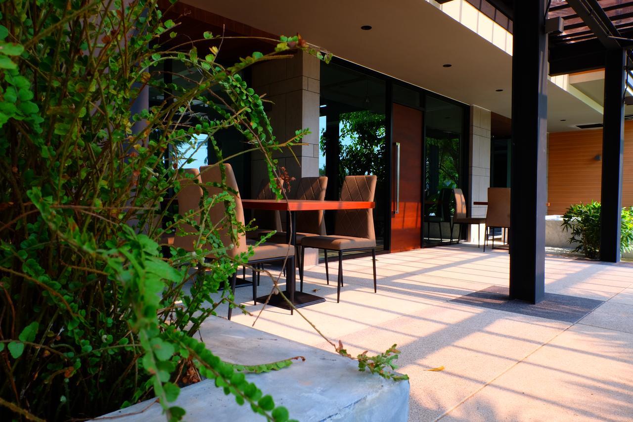 Hotel The Glory Gold Khao Lak Exterior foto