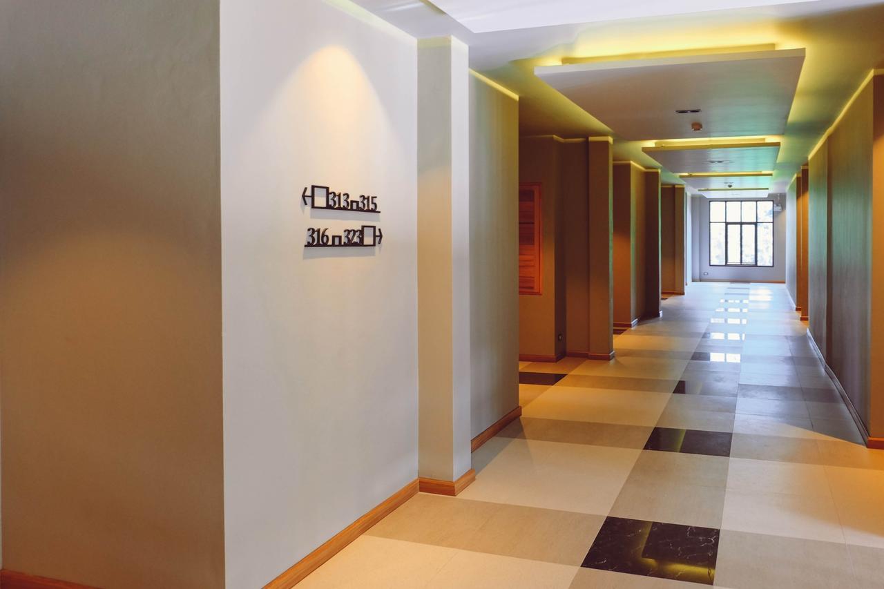 Hotel The Glory Gold Khao Lak Exterior foto