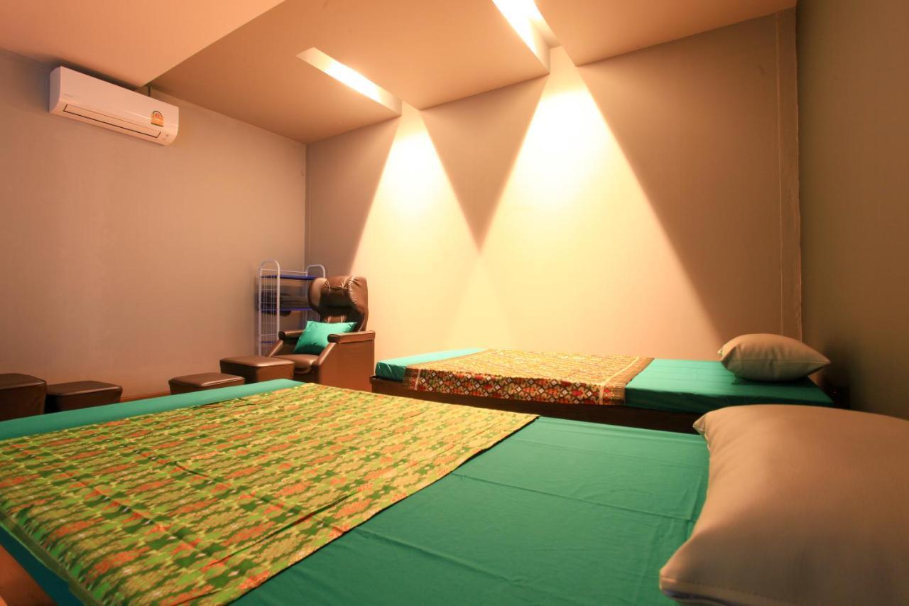 Hotel The Glory Gold Khao Lak Exterior foto